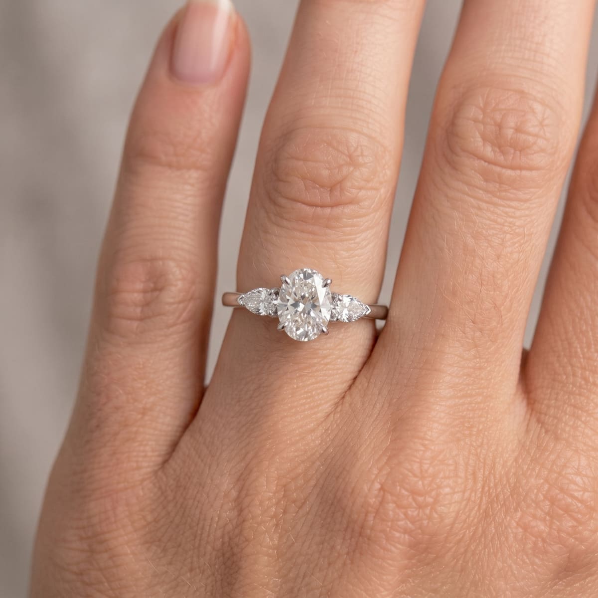 3Diamonds Oval 1,30 ct. - BREEDIA