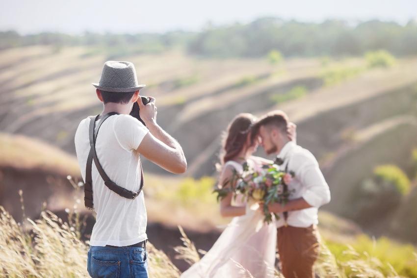 trouwfotograaf met echtpaar